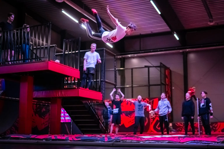 Hoppa högt på JumpYard Åre