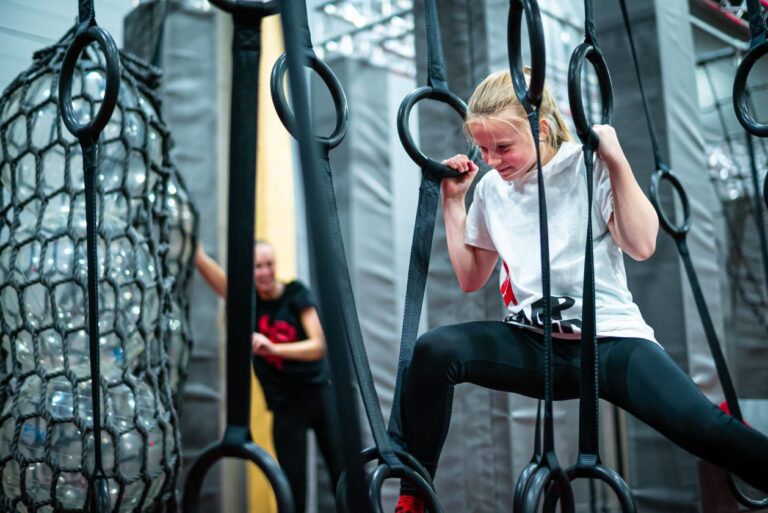 roliga aktiviteter att göra med barn i Kungsbacka hos JumpYard