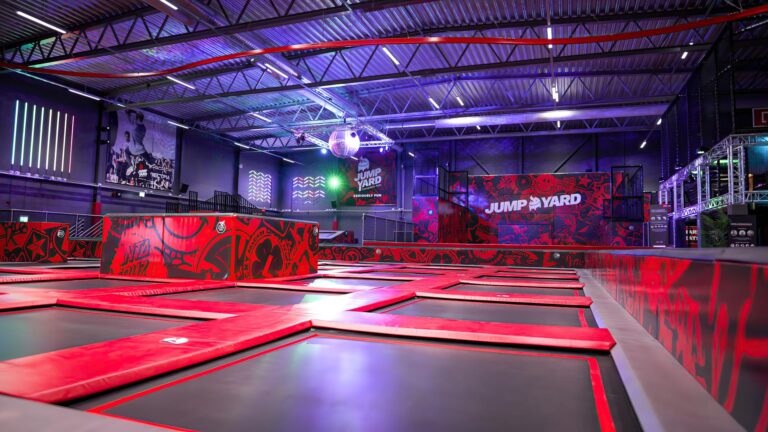 JumpBaby JumpYard Kungsbacka presentkort Trampolinpark för små barn